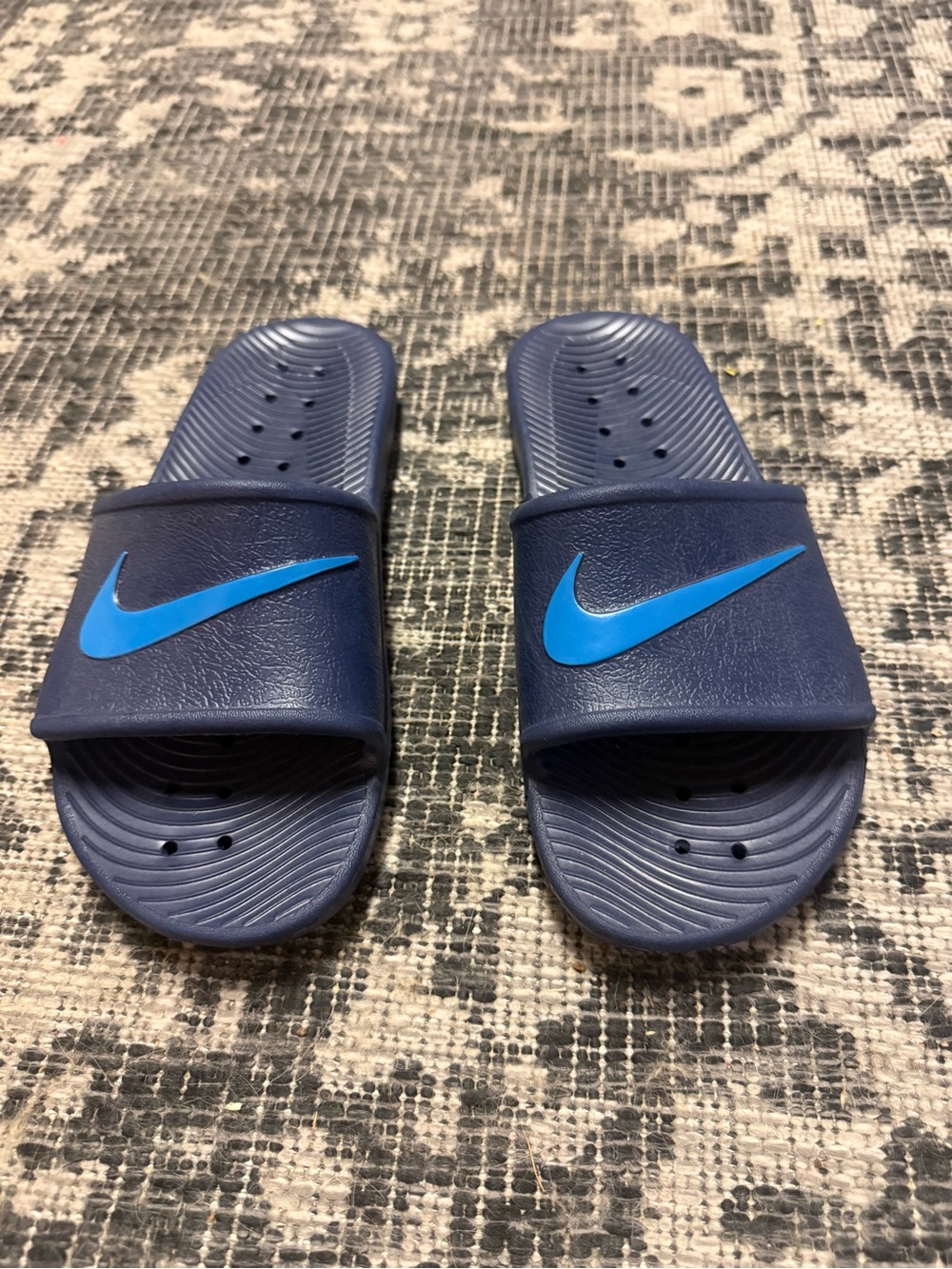 Nike Men's Dark Blue Slide Sandals with Light Blue Swoosh